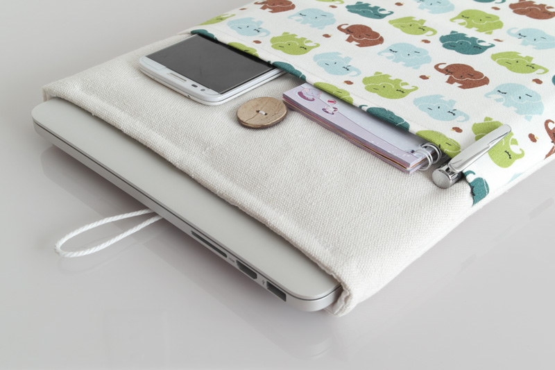 Túi vải Macbook Air 13 inch họa tiết Baby Elephant